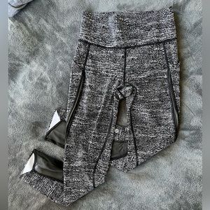 Lululemon pants size 6